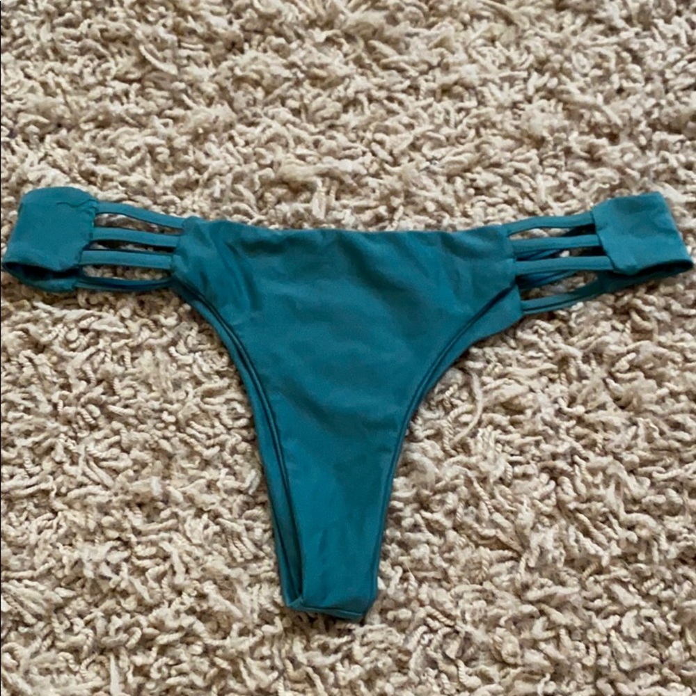 bikini bottoms in green